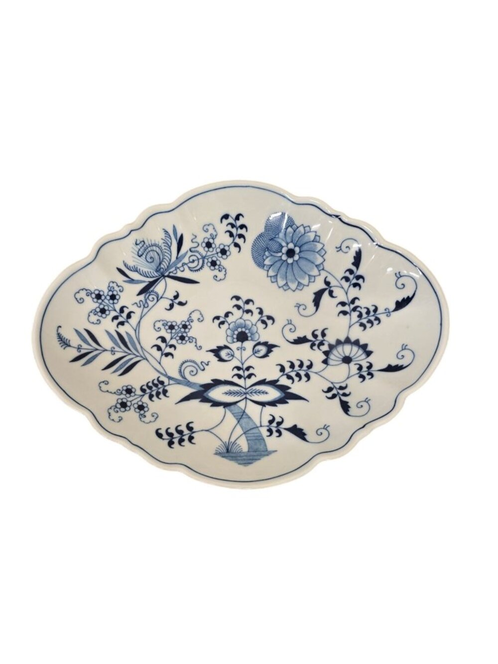 Blue Danube Blue Onion Floral Pattern Oval 11-3/4" Serving Bowl